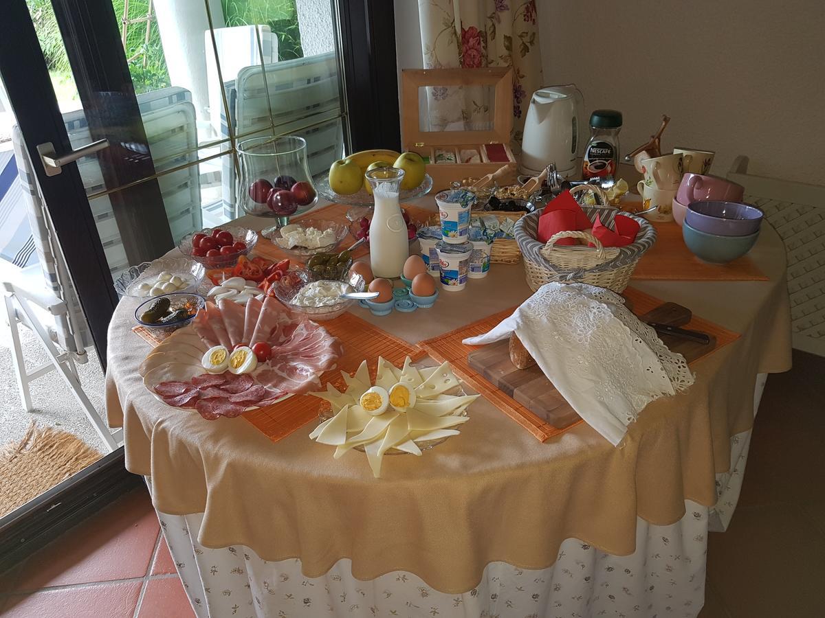 Pr'Simi Bed & Breakfast Golnik Ngoại thất bức ảnh